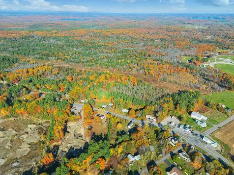 10 Ridge Road Windsor ME 04363