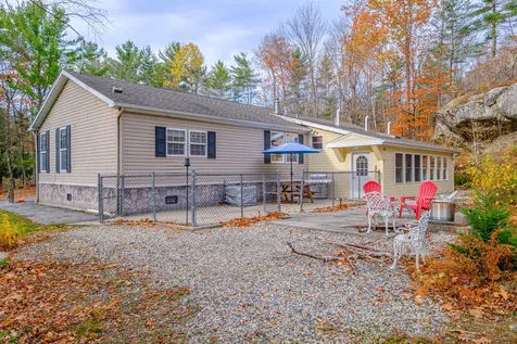 304 Dunn Road Norway ME 04268