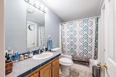 304 Dunn Road Norway ME 04268