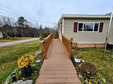 83 Phelan Street Sabattus ME 04280
