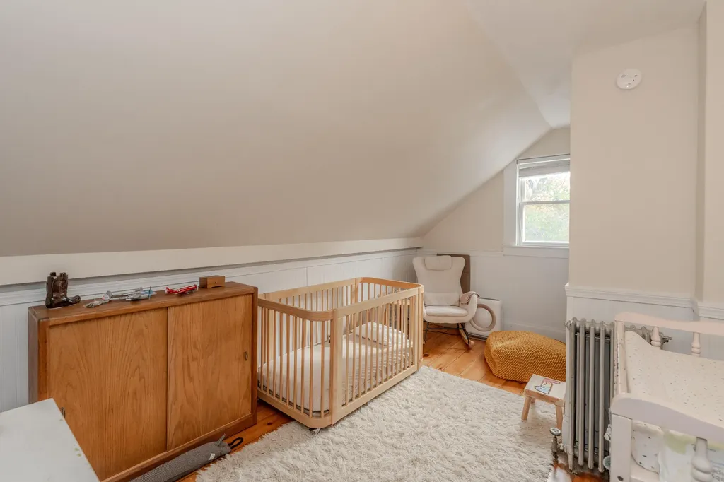 32 Melbourne Street Portland ME 04101
