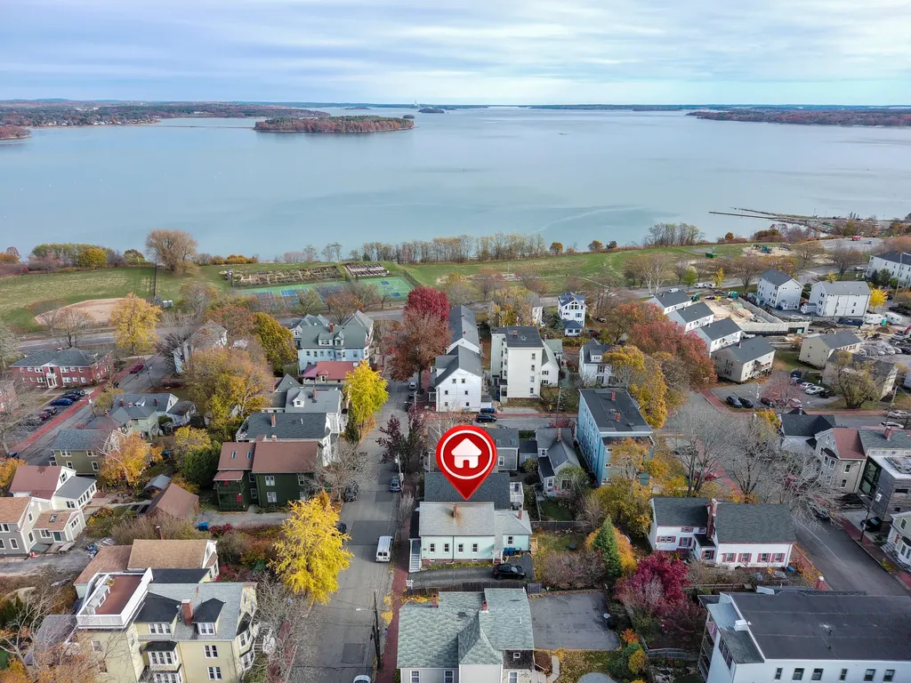 32 Melbourne Street Portland ME 04101
