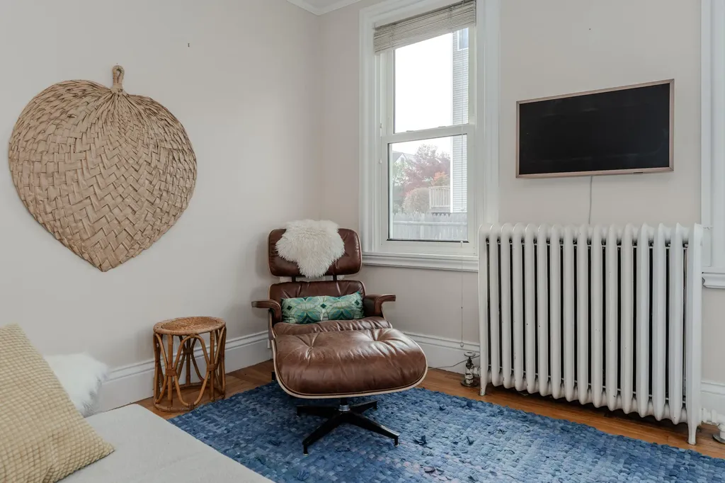 32 Melbourne Street Portland ME 04101