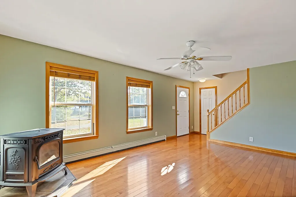 57 Elm Lane Windsor ME 04363