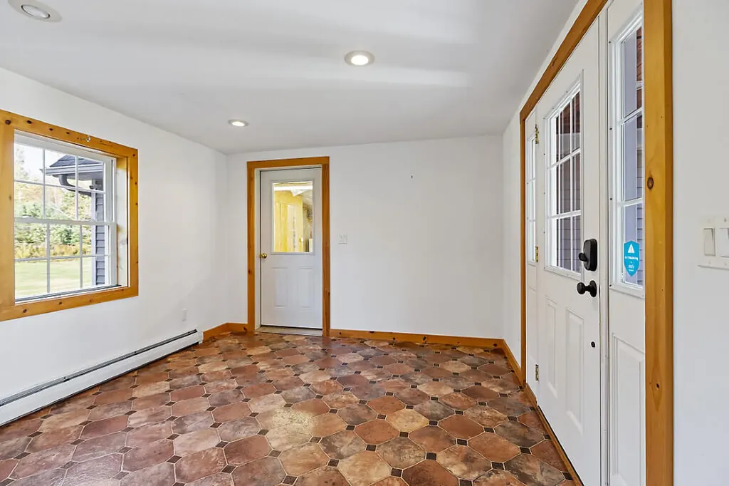 57 Elm Lane Windsor ME 04363
