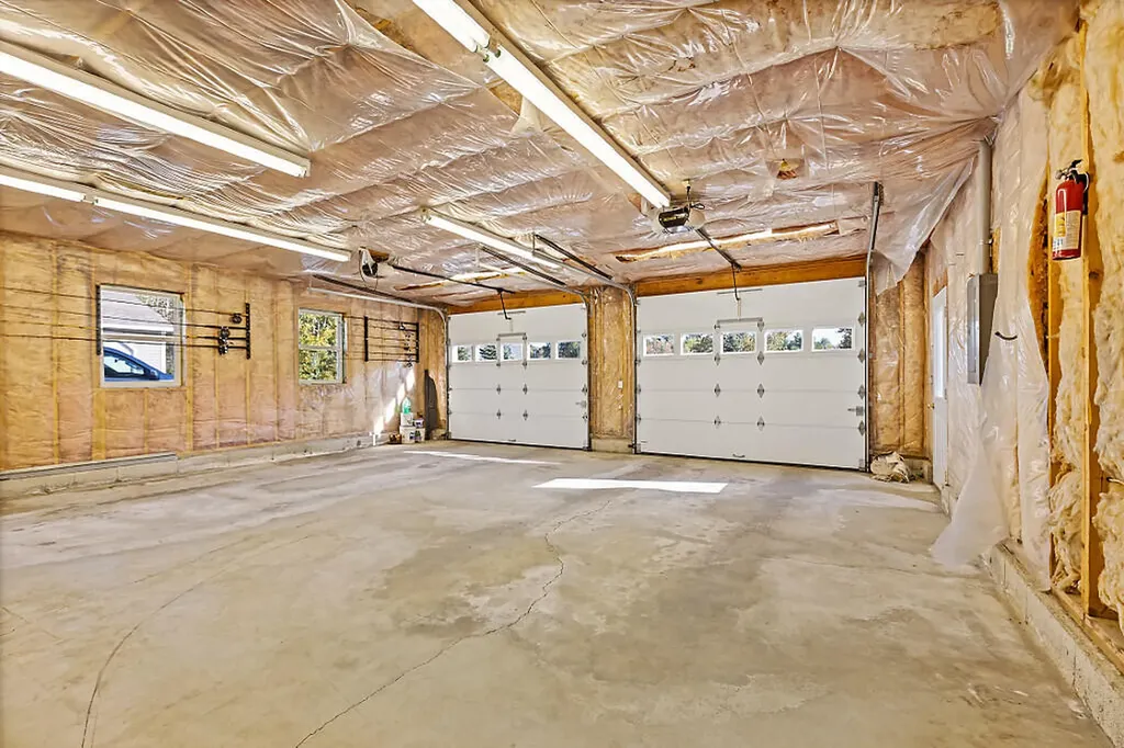 57 Elm Lane Windsor ME 04363