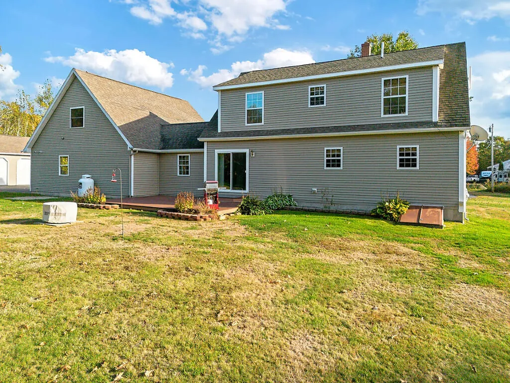57 Elm Lane Windsor ME 04363