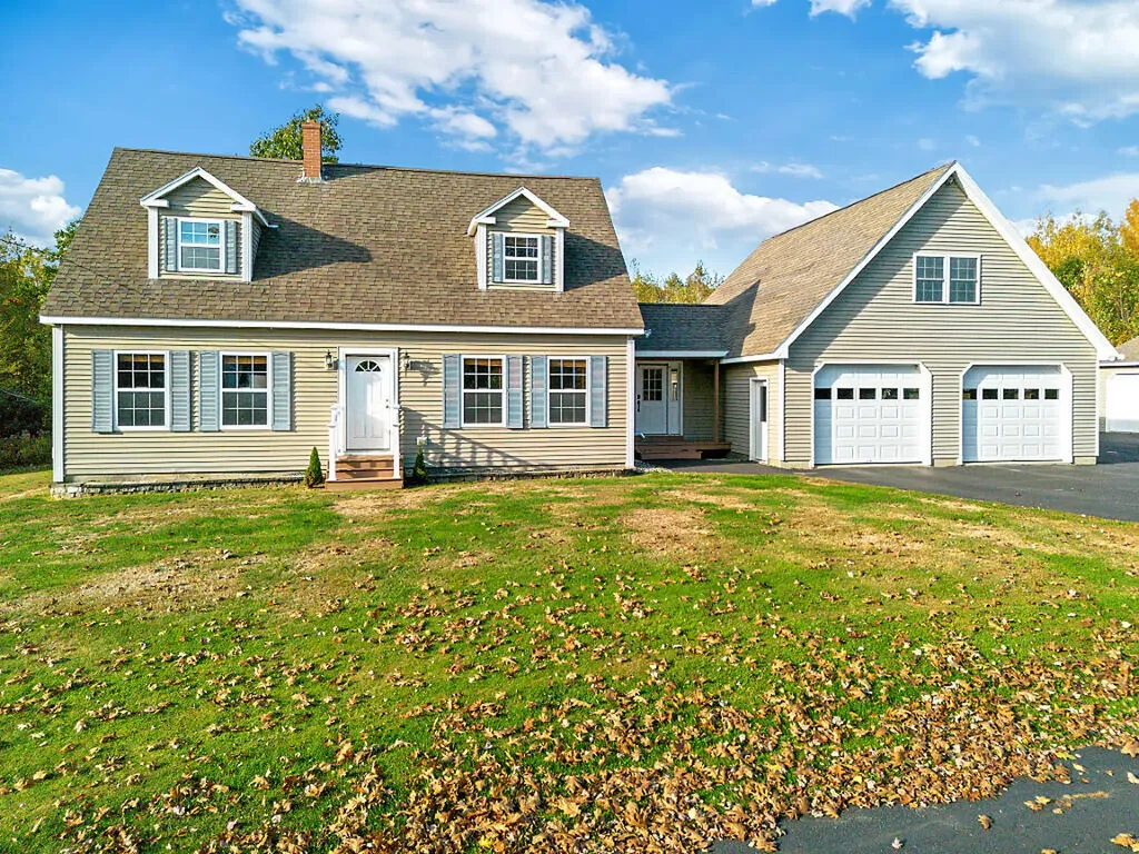 57 Elm Lane Windsor ME 04363