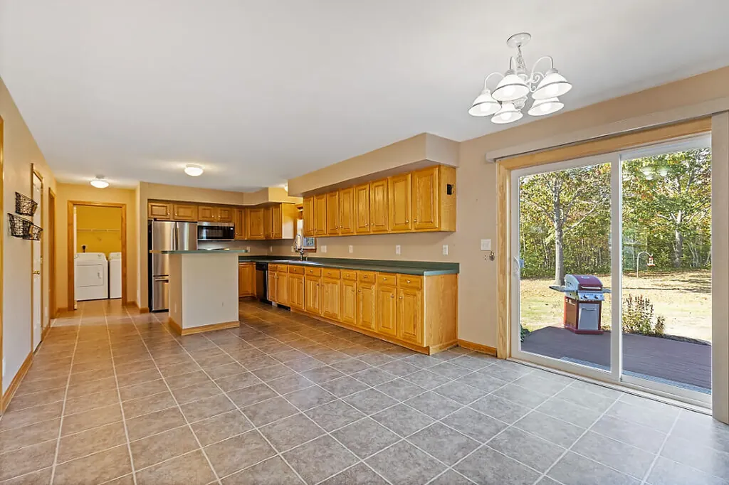 57 Elm Lane Windsor ME 04363