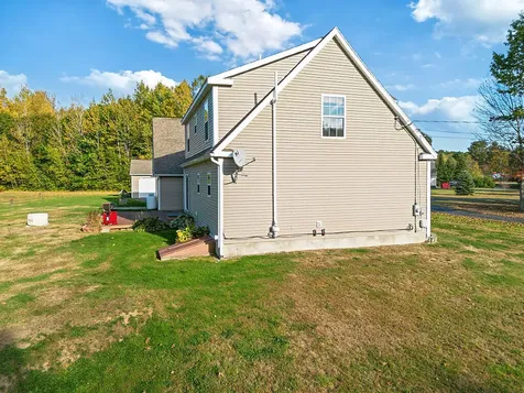 57 Elm Lane Windsor ME 04363
