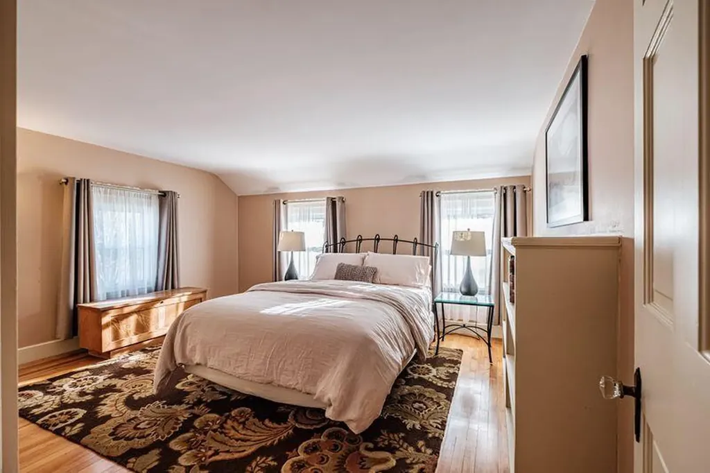 37 Wellington Road Portland ME 04103