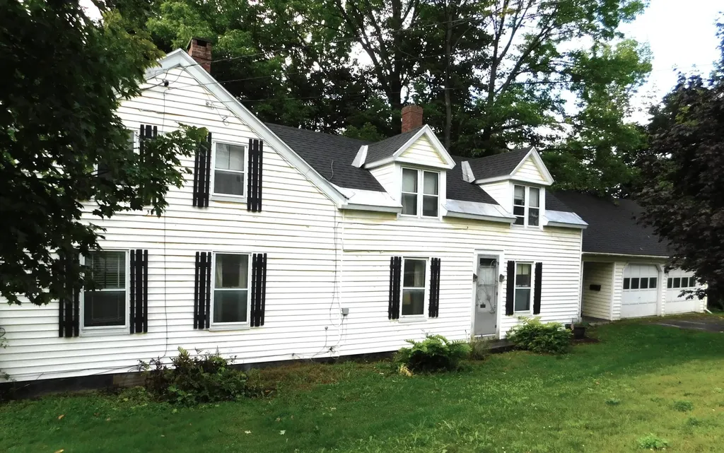 73 Spring Street Dexter ME 04930