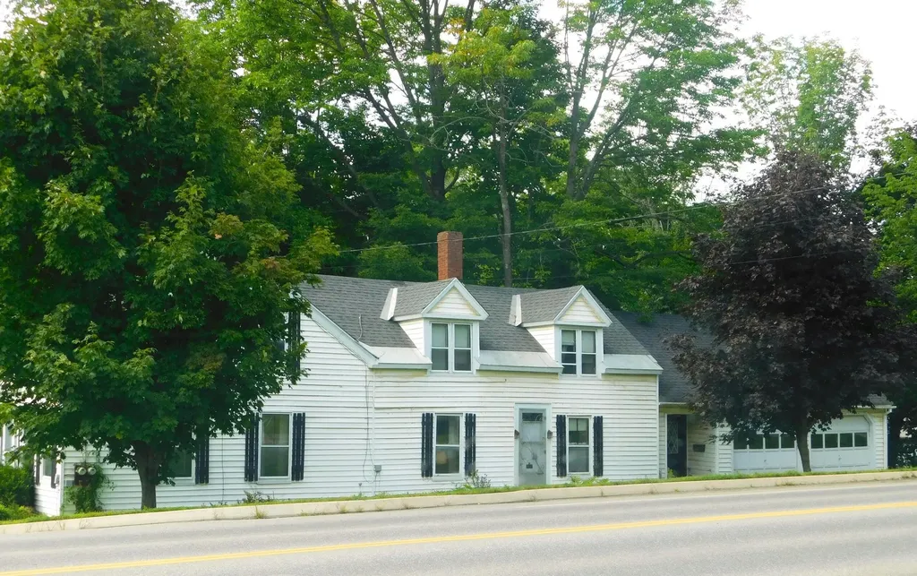 73 Spring Street Dexter ME 04930