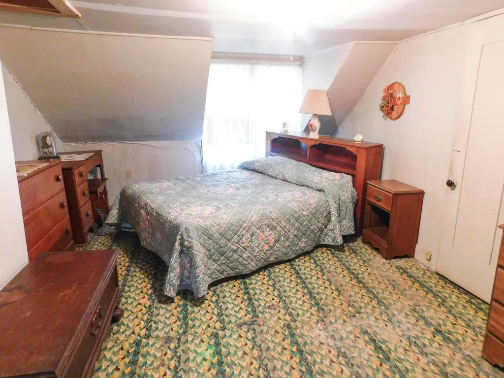 73 Spring Street Dexter ME 04930