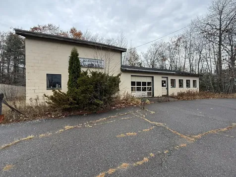 407 West Street Rockport ME 04856