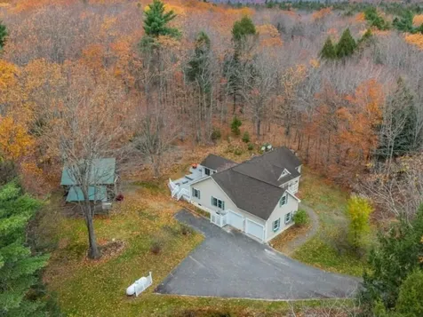 29 Rockwood Drive New Gloucester ME 04260