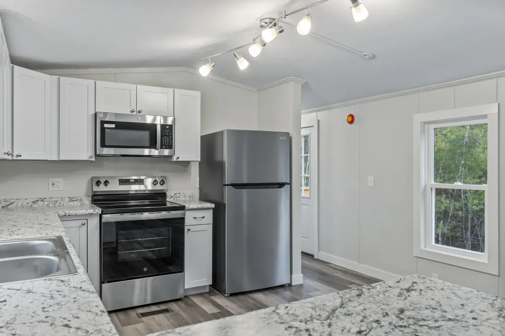 52 Guptill Road Belgrade ME 04917