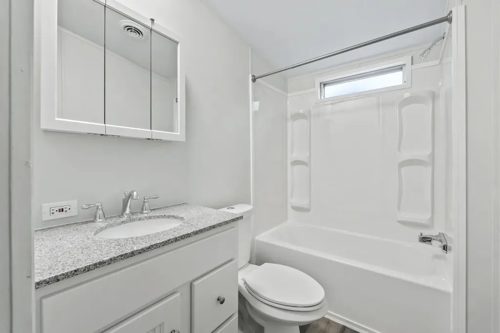 52 Guptill Road Belgrade ME 04917