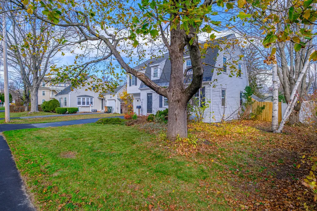4 Westward Lane Saco ME 04072