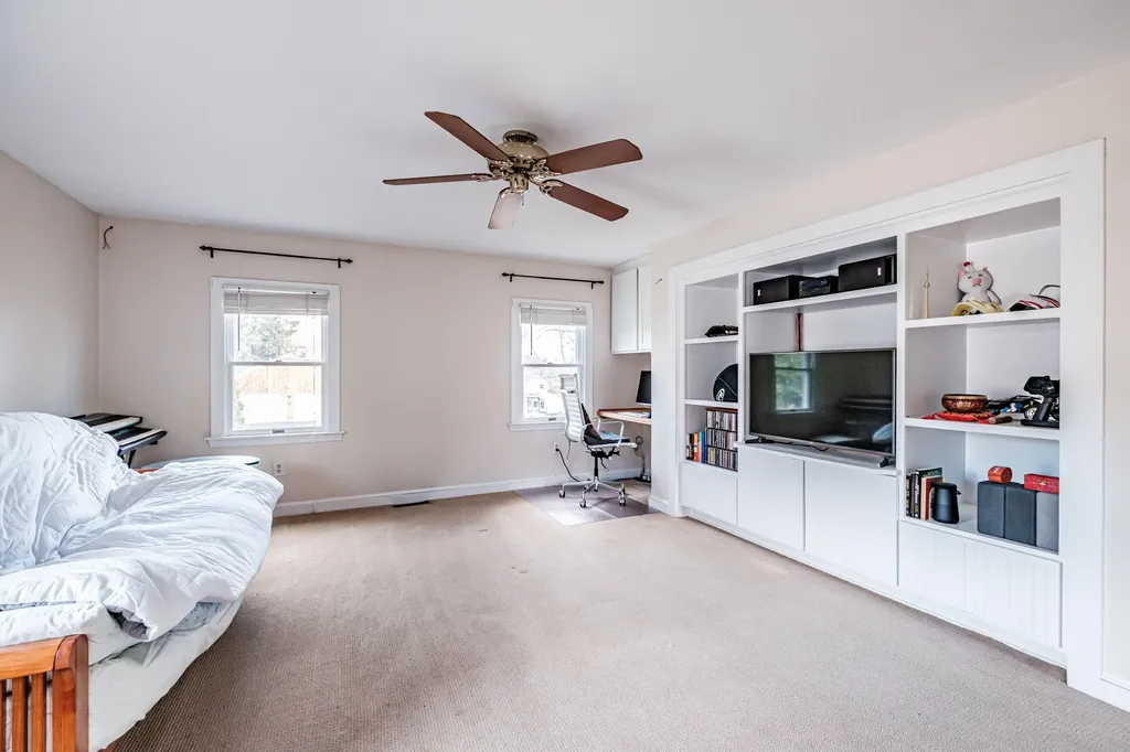 4 Westward Lane Saco ME 04072