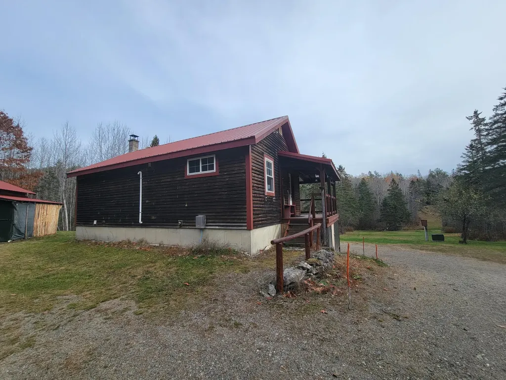 130 Shipyard Road Dennysville ME 04628