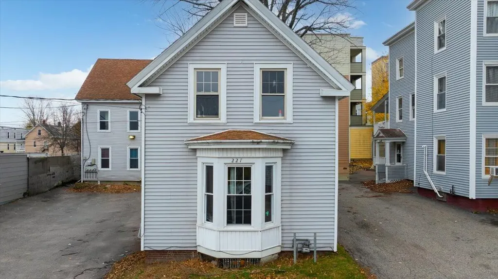 227 Blake Street Lewiston ME 04240