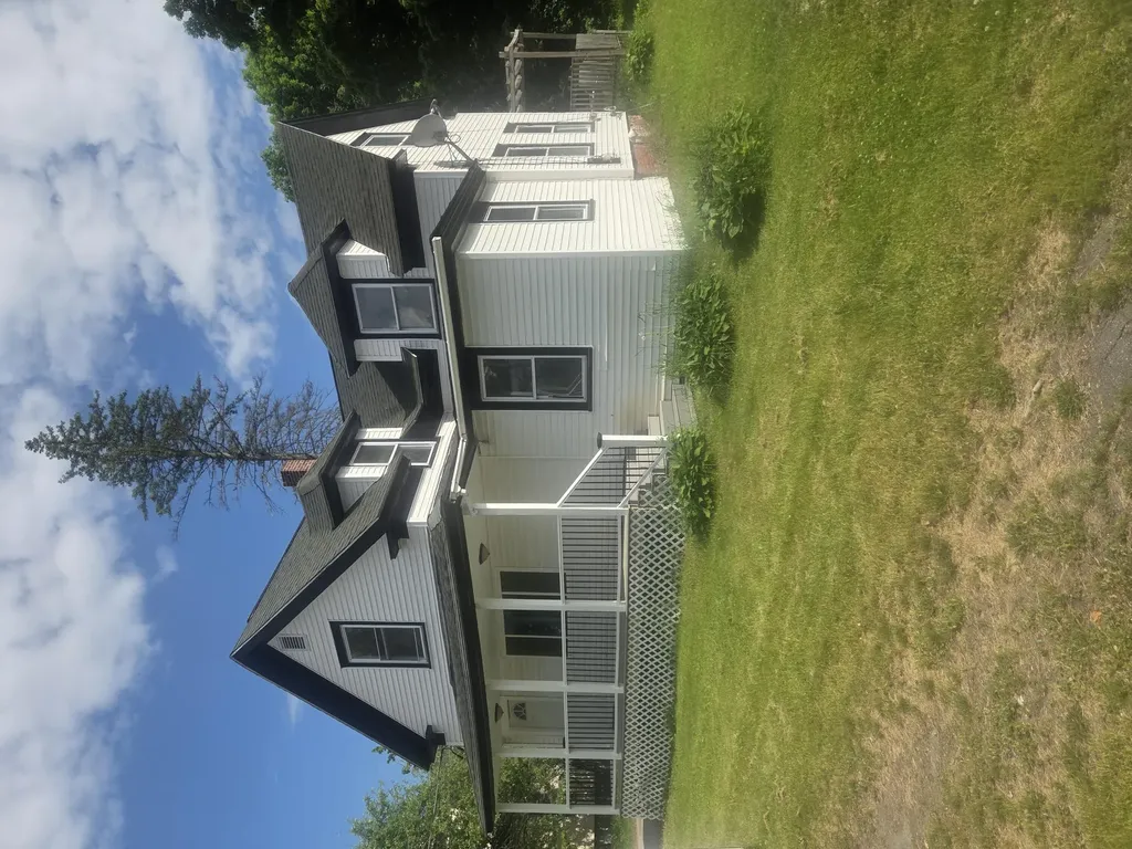 13 Heald Street Madison ME 04950