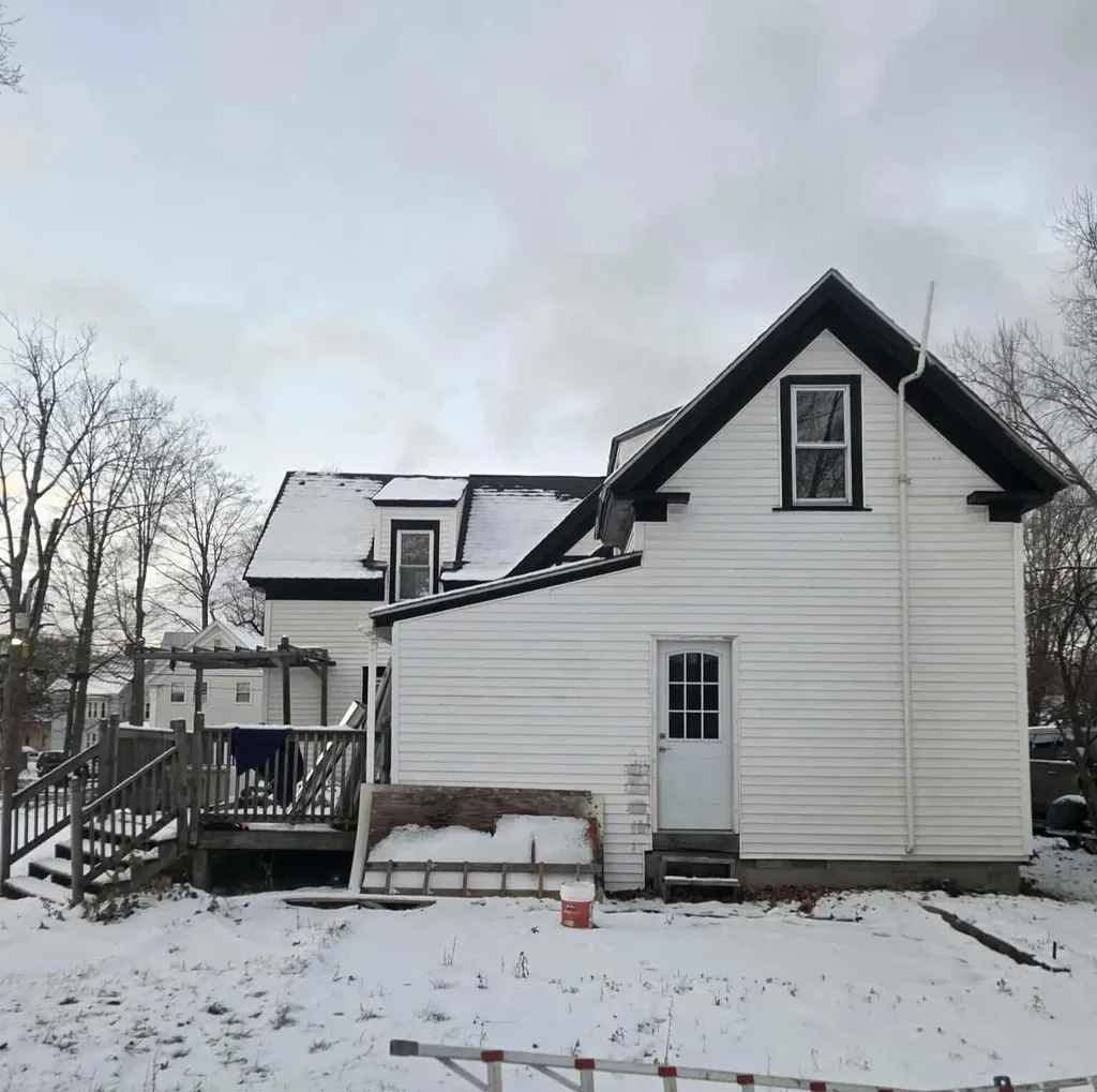 13 Heald Street Madison ME 04950