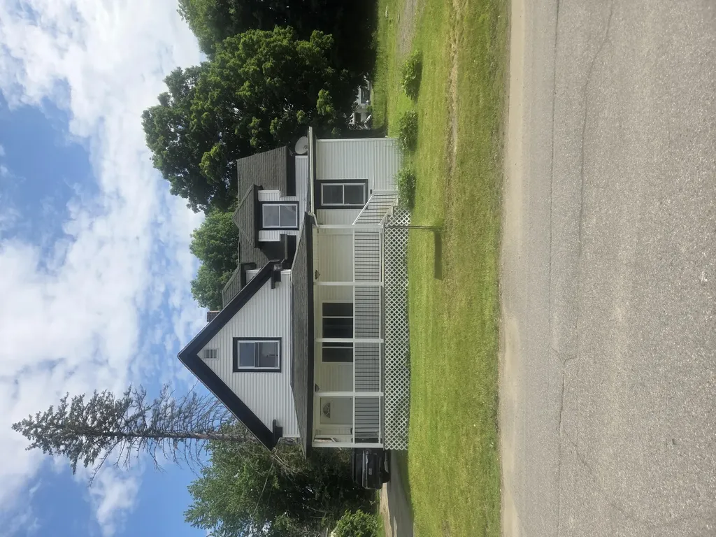 13 Heald Street Madison ME 04950