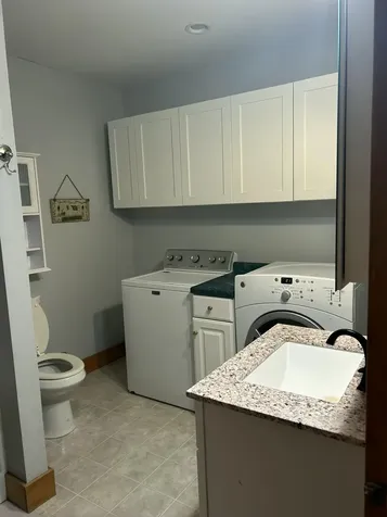 26 Clark Street Thomaston ME 04861