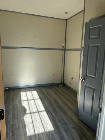 26 Clark Street Thomaston ME 04861