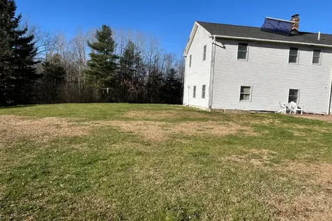 26 Clark Street Thomaston ME 04861