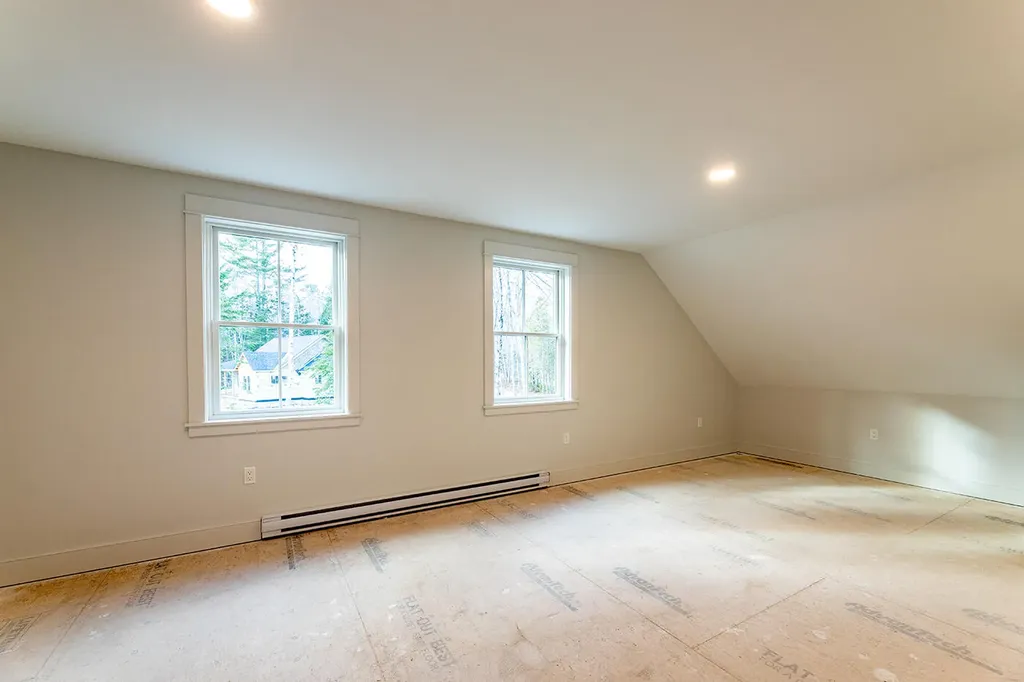 185 Glenwood Lane Northport ME 04849