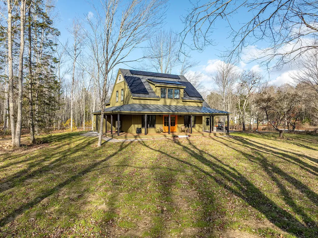 185 Glenwood Lane Northport ME 04849