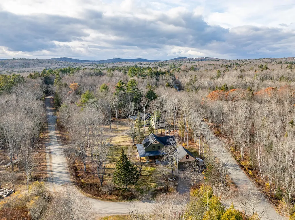 185 Glenwood Lane Northport ME 04849