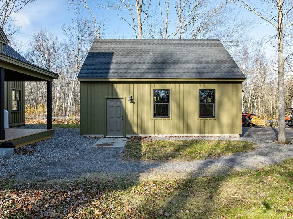 185 Glenwood Lane Northport ME 04849
