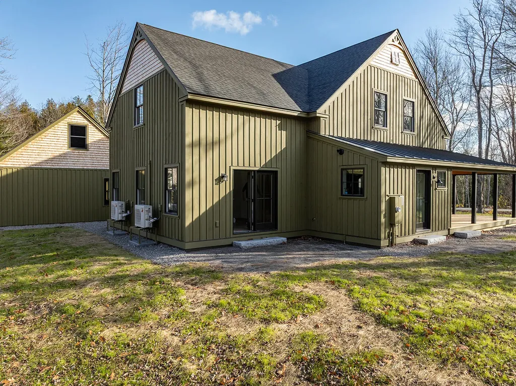 185 Glenwood Lane Northport ME 04849