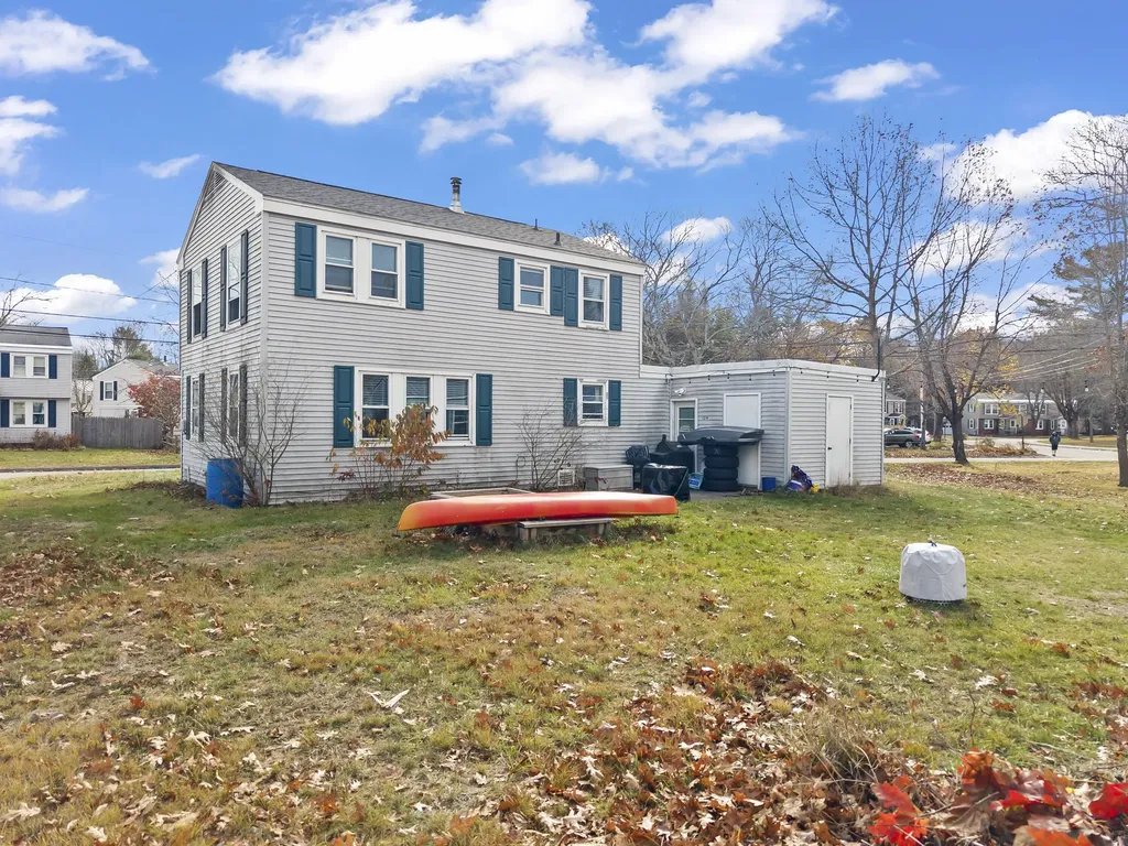 124 Columbia Avenue Brunswick ME 04011