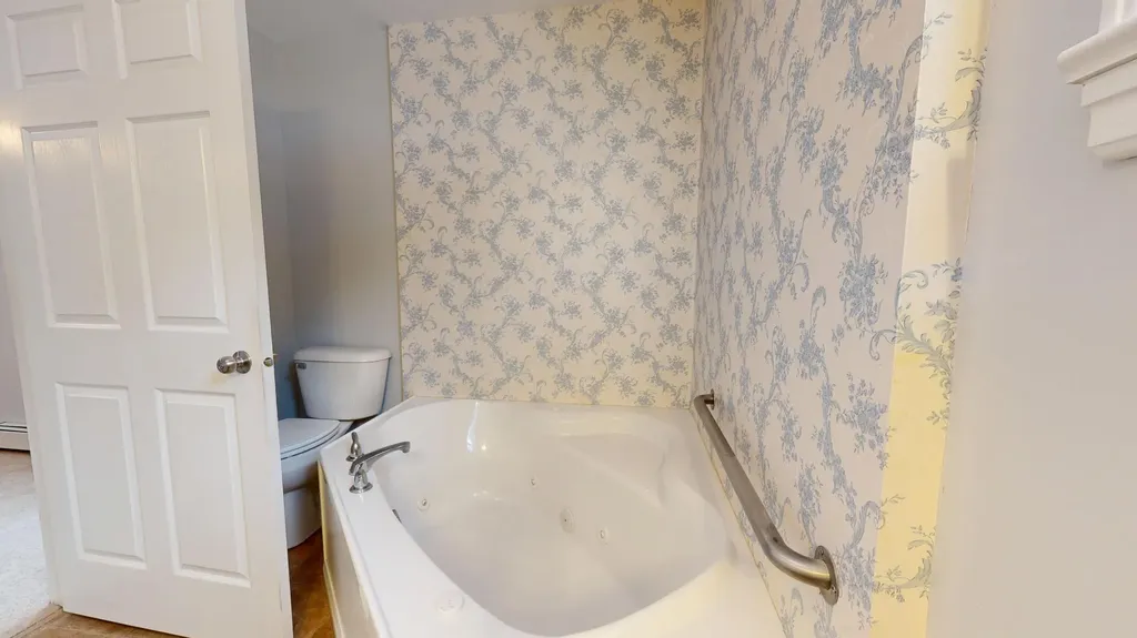 233 Middle Street Farmington ME 04938