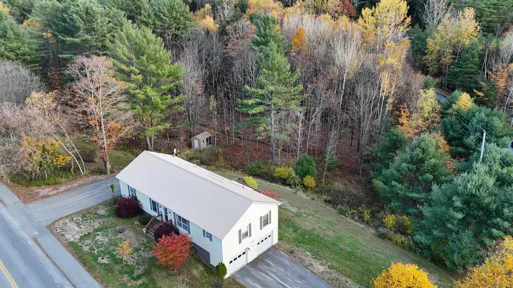 233 Middle Street Farmington ME 04938