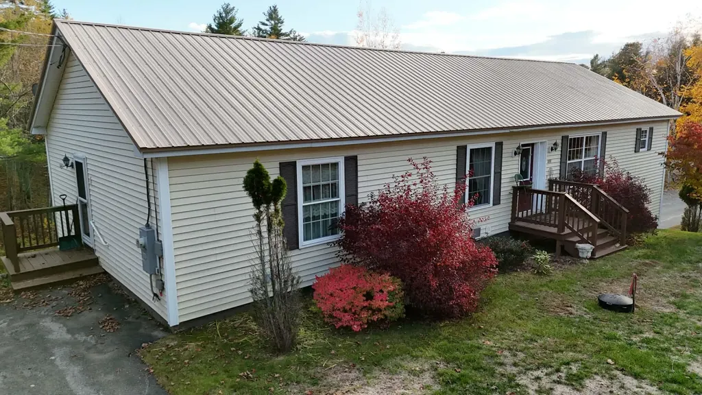 233 Middle Street Farmington ME 04938