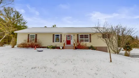 233 Middle Street Farmington ME 04938