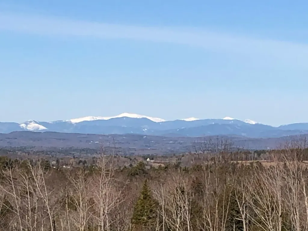 4 High Ridge Road Paris ME 04281