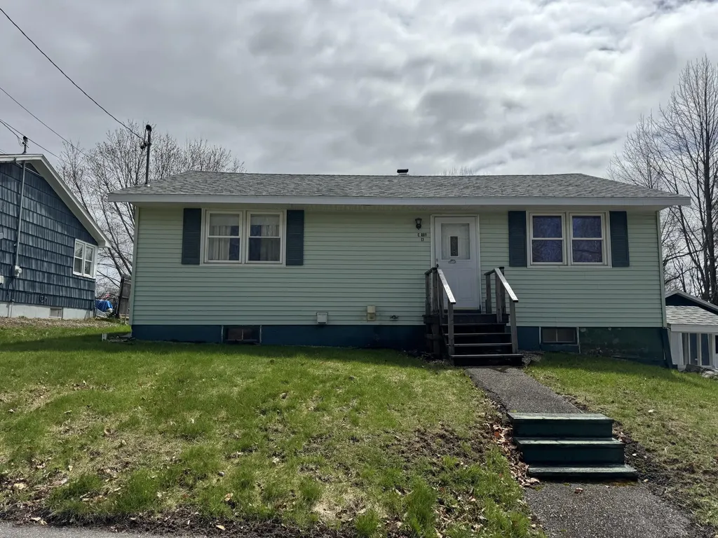 13 Cone Street East Millinocket ME 04430