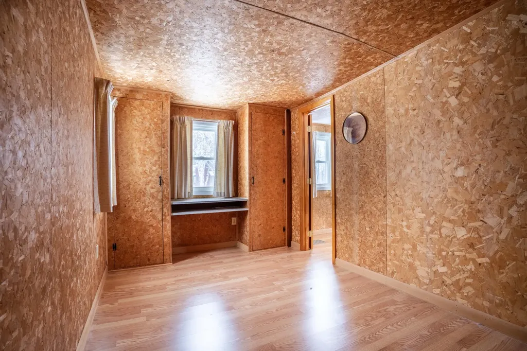 13 Cone Street East Millinocket ME 04430