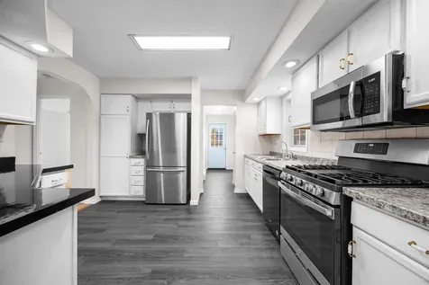 202 Pearl Street Bangor ME 04401