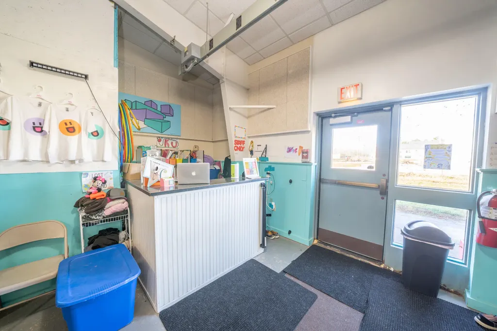 11 Airport Road Belfast ME 04915