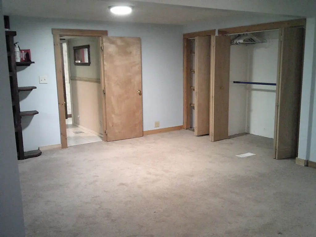 35 Mcintire Road Waterford ME 04088