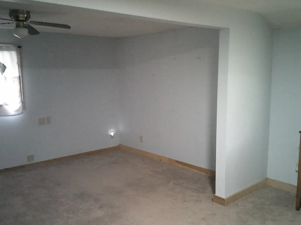 35 Mcintire Road Waterford ME 04088
