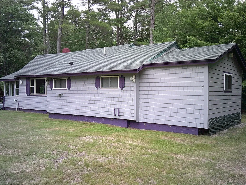 35 Mcintire Road Waterford ME 04088
